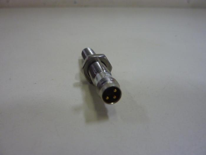 Used BALLUFF Sensor BCS002M #62647