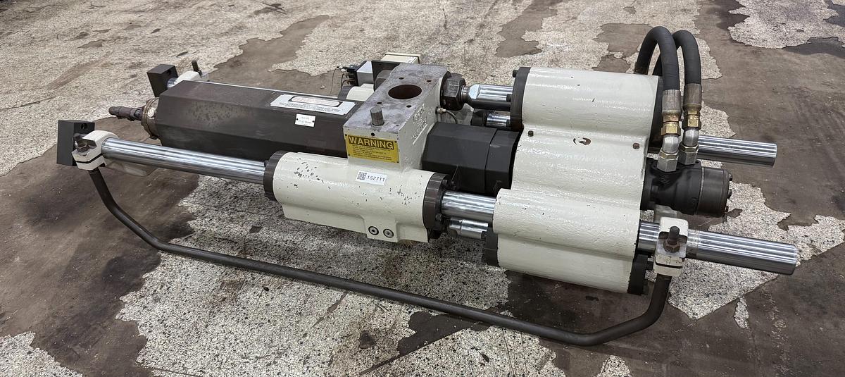 Used CINCINNATI MILACRON VST 85-6.04 INJECTION UNIT