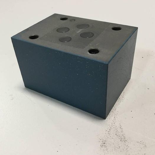 Used BOSCH Hydraulic Valve 9 810 161 084 #92335