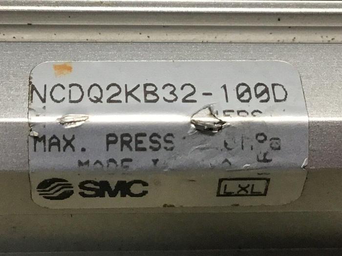 Used SMC Compact Cylinder NCDQ2KB32-100D #127564
