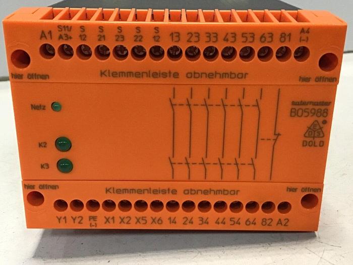 Used E DOLD & SOHNE KG Safety Relay BO5988 #125411