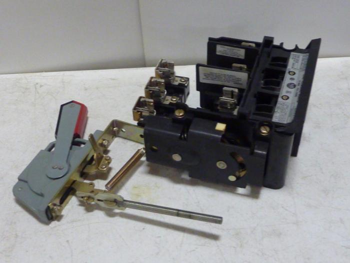 Used ALLEN BRADLEY 30 Amp Disconnect Switch 1494V-DS30 SER A #57366