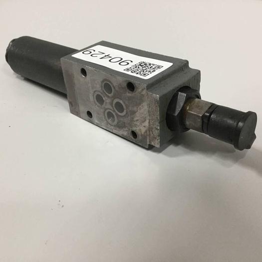 Used MANNESMANN REXROTH Hydraulic Valve ZDR6DP241150YM12 #90429