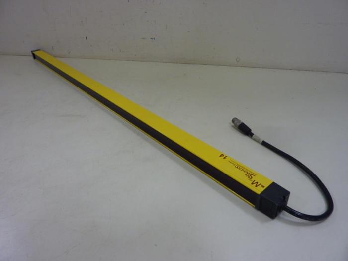 Used STI Light Curtain Transmitter MCF47-14-900-X1 USED