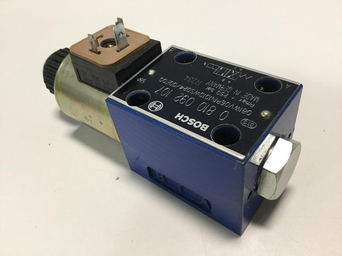 Used BOSCH Valve 0 810 092 107 Used