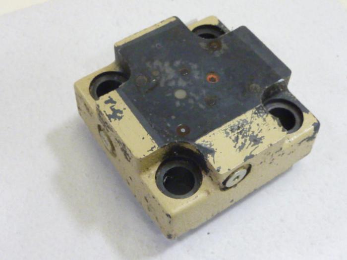 Used VICKERS Relief Valve CVCS25D1S210 #60972