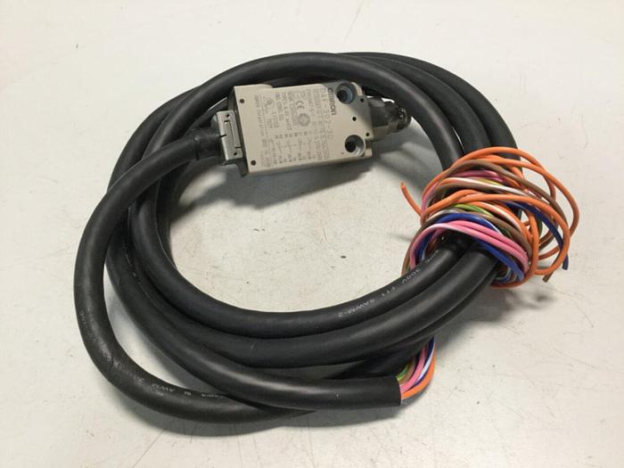 Used OMRON Limit Switch D4F-302-3D #108161