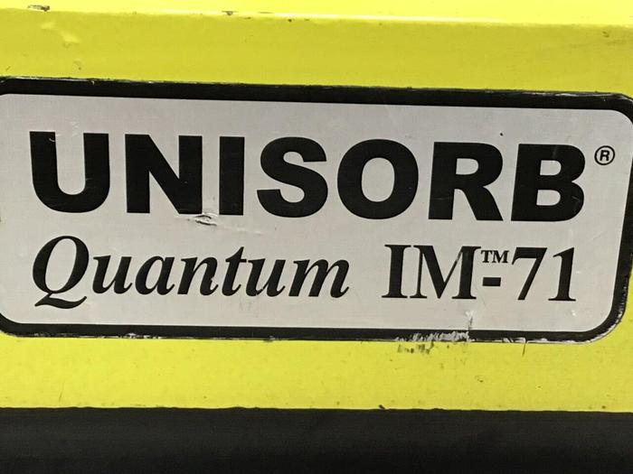 Used UNISORB Leveling Mount Pad 8 x 5 QUANTUM IM-71 #123613