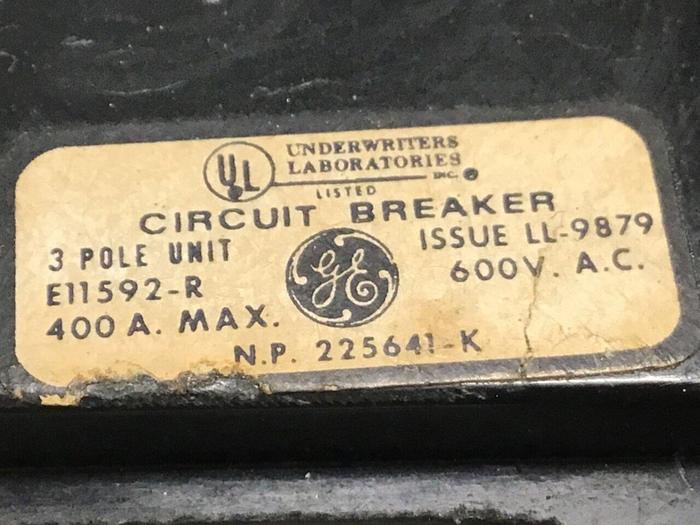 Used GENERAL ELECTRIC / GE 300 Amp Circuit Breaker TJJ436300 #135287