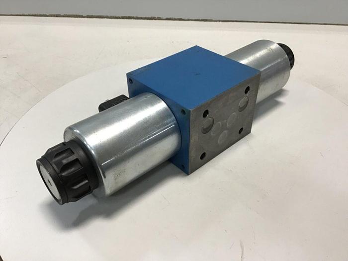 Used REXROTH Valve 4WE10J32CG24N9Z4 USED