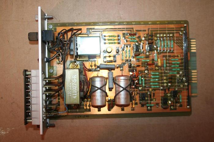 Used RELIANCE ELECTRIC Voltage Detector Board 0-51847-1 Used