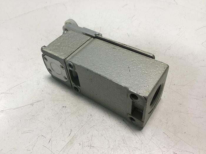 Used TELEMECANIQUE Lox-Switch C2JK05 #121808