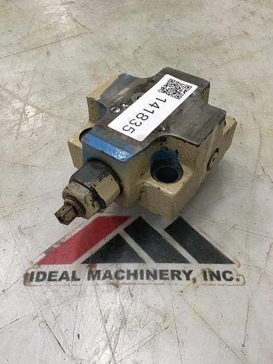 Used VICKERS Hydraulic Valve CVCS25C1S2W24510 #141835