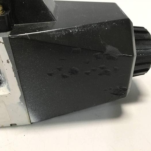 Used VICKERS Directional Control Valve DG4V56CMP7LH740 #95798