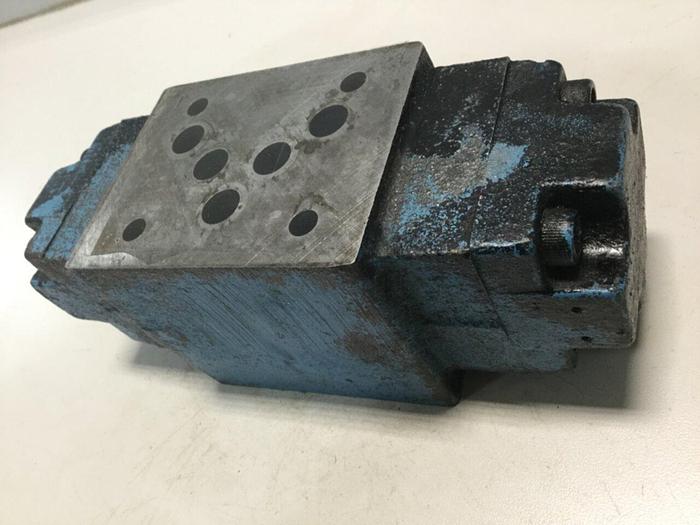 Used VICKERS Pilot Operated Check Valve DGPC01A51 #102602