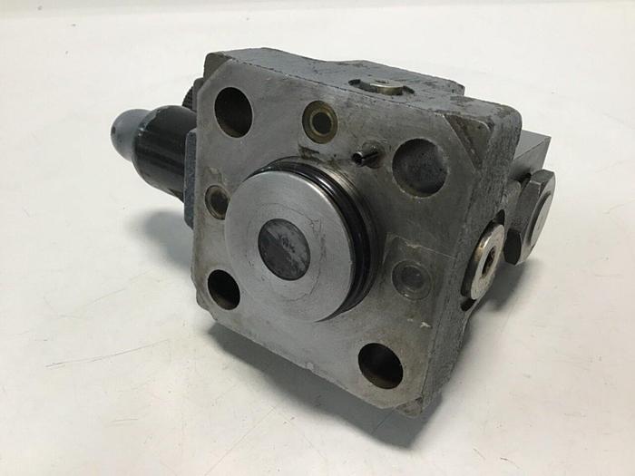 Used VICKERS Valves DG4V-3-2AL-M-U-HL7-60 Used