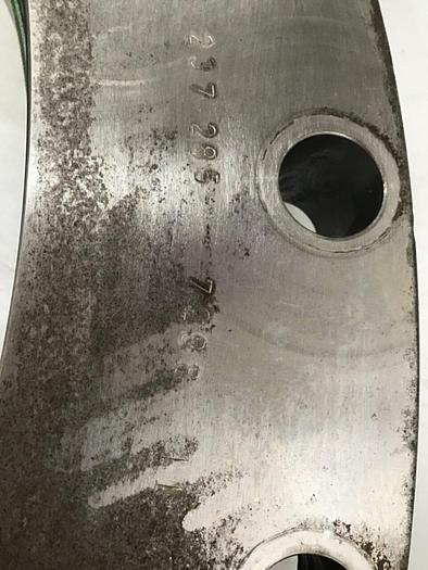 Used HUSKY Tie Bar Lock Retainer 237285729811 Used