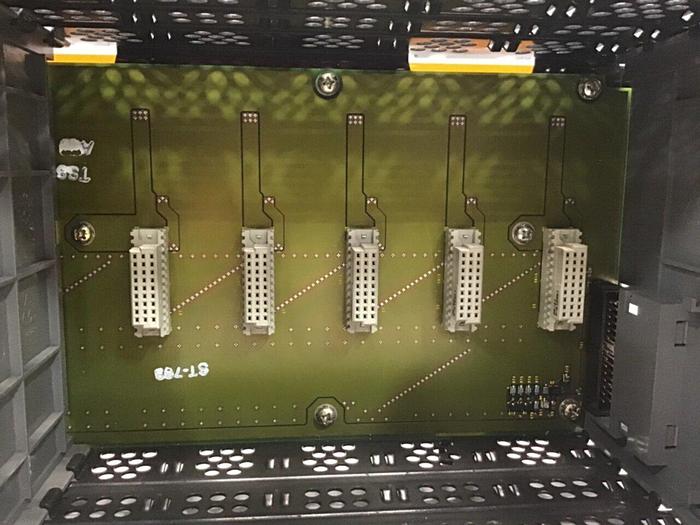 Used ALLEN BRADLEY Power Supply, Slot Rack 1746-P2 SER C / 1746-A10 SER B #127224