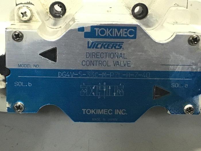 Used VICKERS Directional Valve DG4V-5-33C-M-P7L-H-7-40 #132093