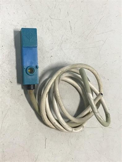 Used YAMATAKE Proximity Switch FL2-4A6S #128185