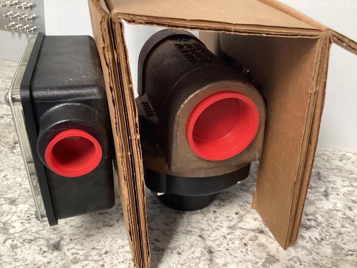 UNIVERSAL FLOW MONITORS Flow Rate Indicator 2459-50-1-1/2-0 #32208