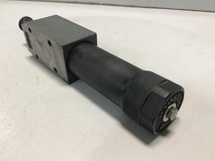 Used REXROTH Pressure Reducing Valve ZDR6DP141210YM12 #114932