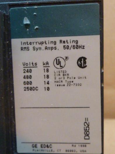 Used GENERAL ELECTRIC / GE 40 Amp Industrial Circuit Breaker TED136040 #34576