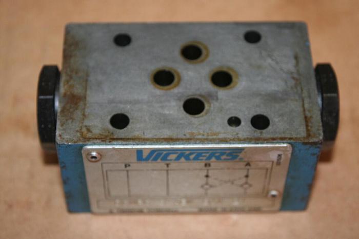 Used VICKERS Directional Check Valve DGMPC3ABKBAK21 #19123