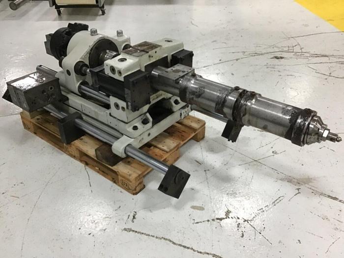 Used FERROMATIK MILACRON 17 Oz Injection Unit P135-17 / IU Used