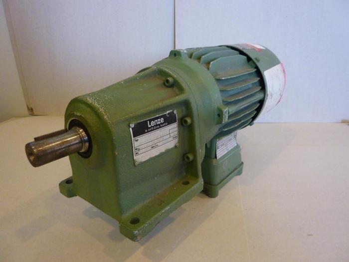 Used LENZE Motor 12-622-08-1 #5102