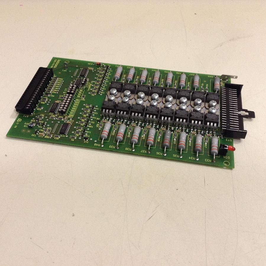 Used BACHMANN ELECTRONIC Output Card CA16/P2.5S  E06149/00 USED