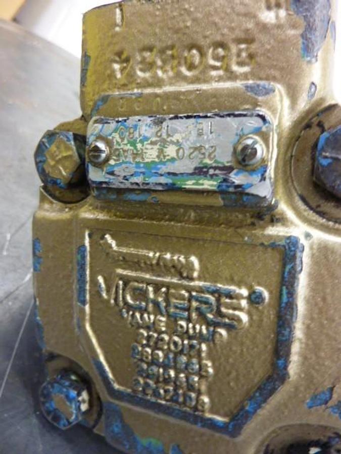 Used VICKERS Hydraulic Vane Pump 2520V14A5 #66641