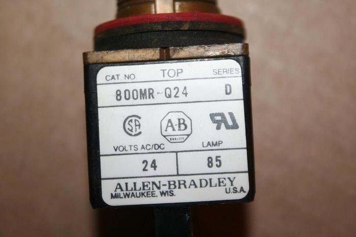 Used ALLEN BRADLEY Push Button 800MR-Q24 GREEN Used