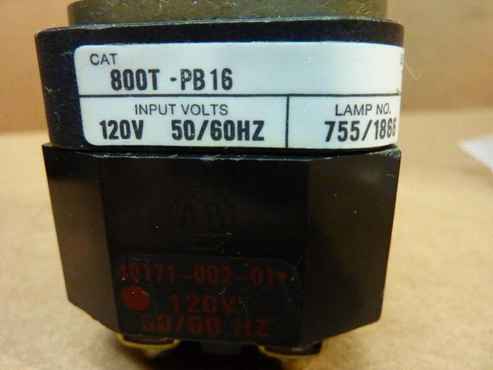 Used ALLEN BRADLEY Push Button 800T-PB16 GREEN #38297