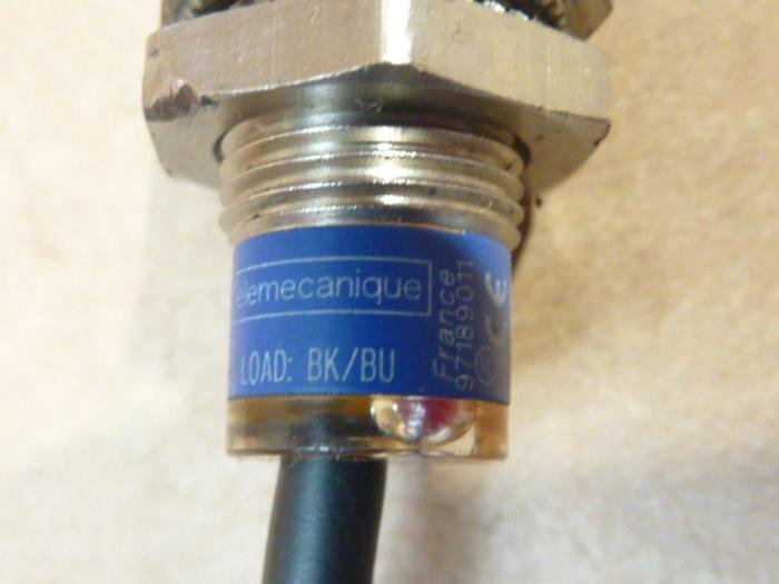 Used TELEMECANIQUE Sensor XS1N12PA340L03 #40830