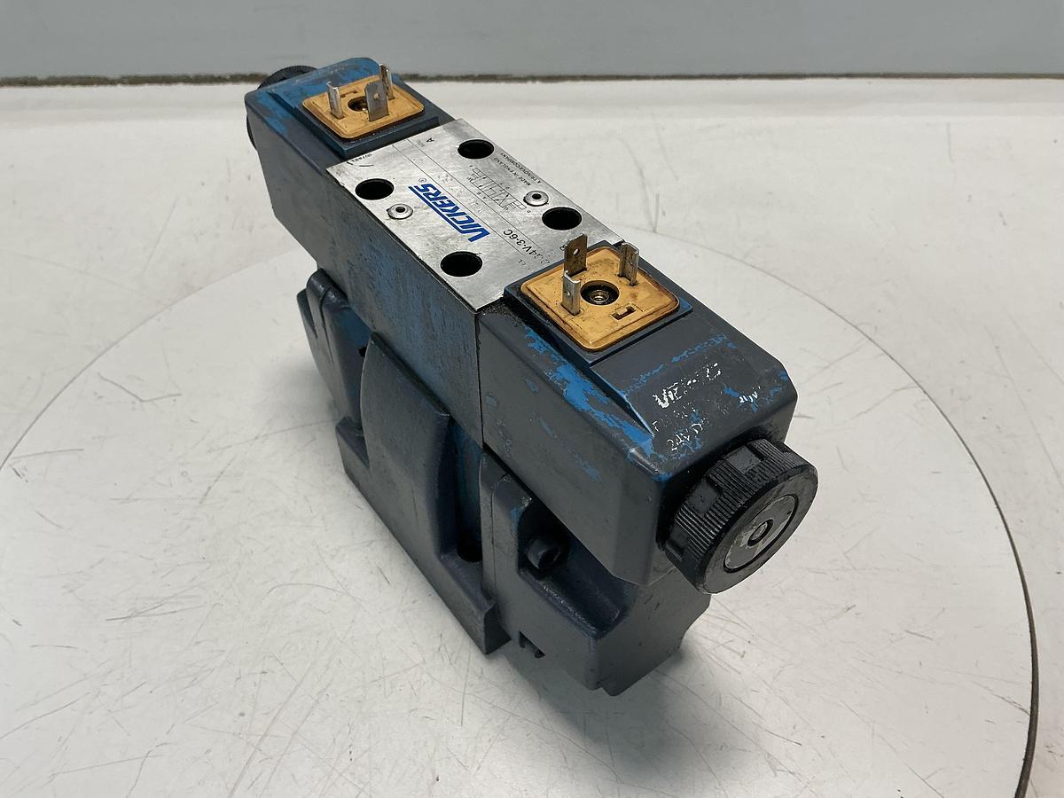 Used VICKERS DG4V-3-6C-M-U-H7-60