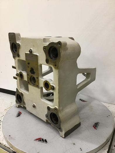 Used CINCINNATI MILACRON Rear Platen 5240010/JC19P343 Used