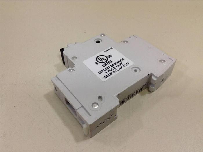 Used SIEMENS 8 Amp Circuit Breaker 5SJ4108-7HG40 #86046