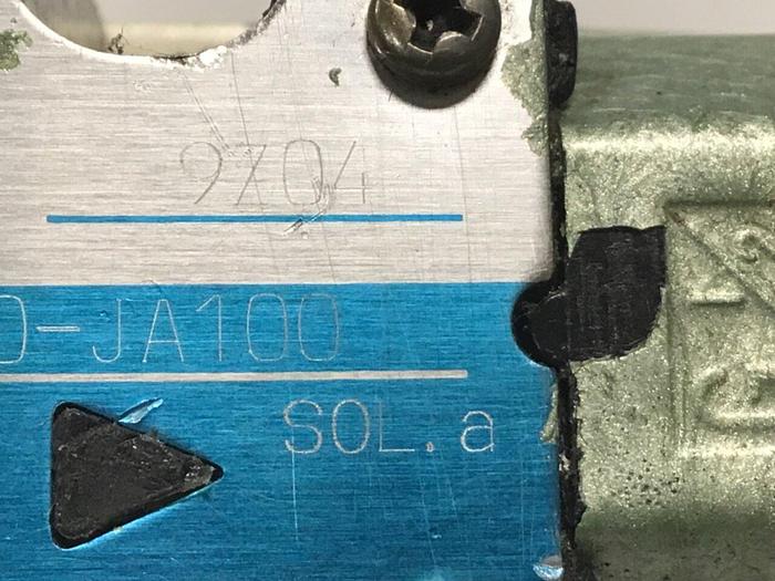 Used VICKERS Directional Control Valve DG4V36CMP7H750JA100 USED #129898