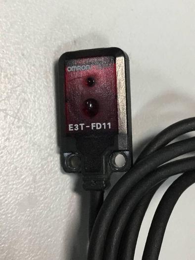 Used OMRON Photoelectric Sensor E3T-FD11 #99431
