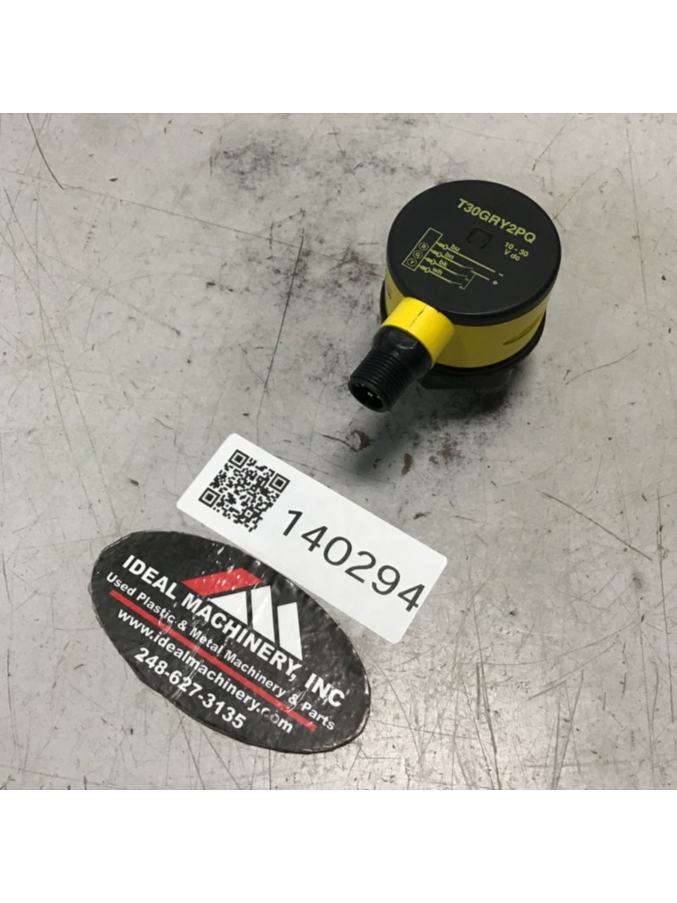 Used BANNER ENGINEERING Light Sensor T30GRY2PQ USED