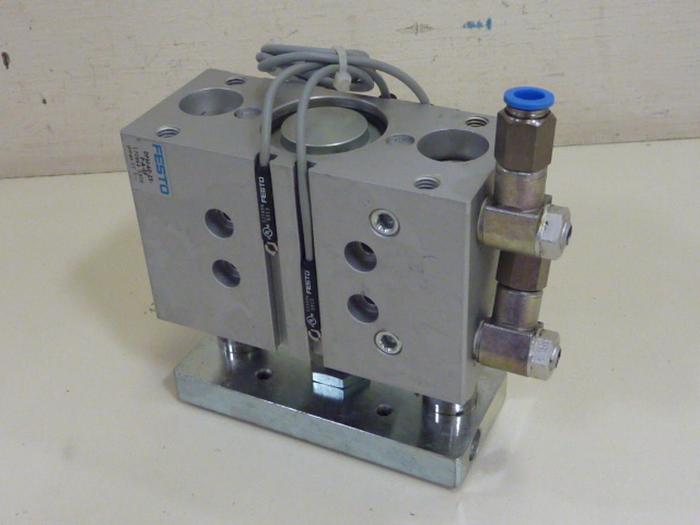 Used FESTO Pneumatic Cylinder DFM-40-25-P-A-GF #57346