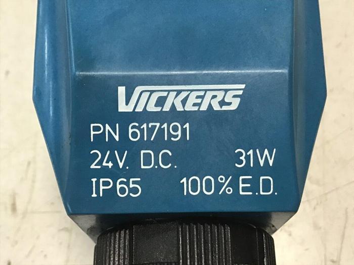 Used VICKERS Valve DG4V32AMUH730 #137502