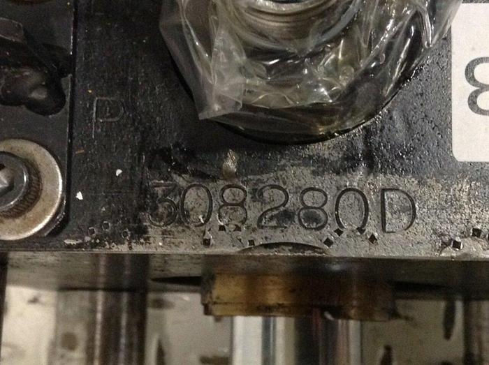 Used VAN DORN 85 HT Hydraulic Ejector Box 305219 Used