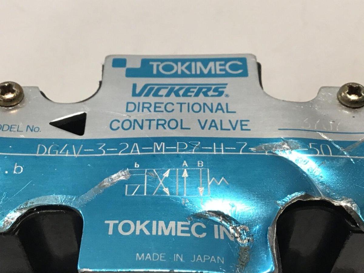 Used VICKERS Directional Control Valve DG4V32AMP7H750 Used #114990