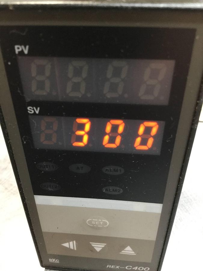 Used RKC Temperature Control REX-C400FK03VNN USED