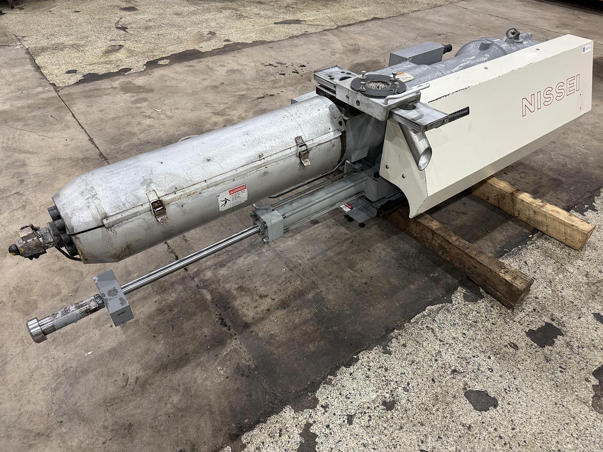 Used NISSEI FN2000-18A INJECTION UNIT