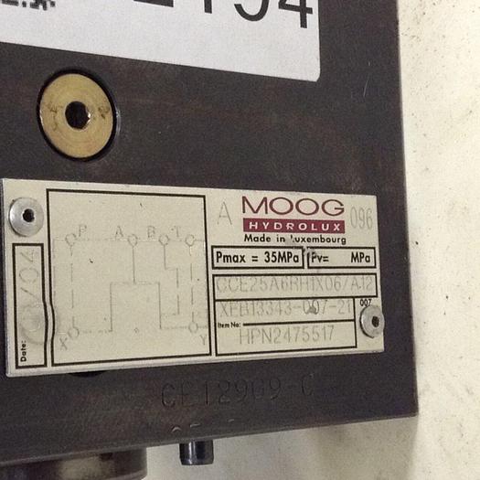 Used MOOG Valve CCE25A6RH1X06A12 Used