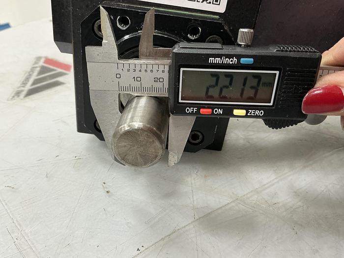Used ALLEN BRADLEY  MPL-A330P-HJ24AA