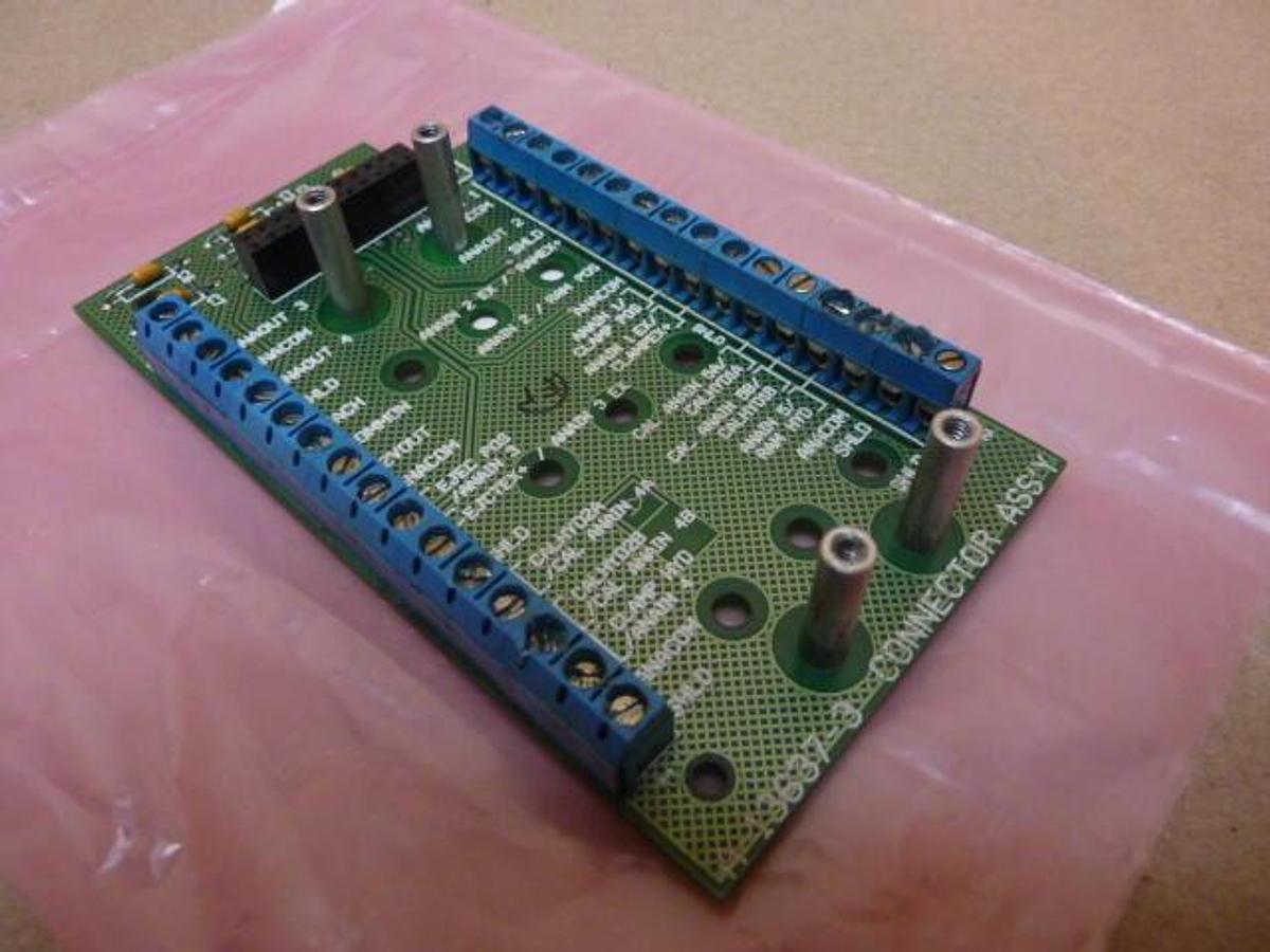 Used BARBER COLMAN Connector Assembly PC Board A-13637-3 Used